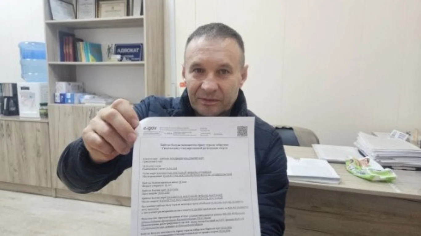 A single mistake – a living person turned 'dead' for 9 days