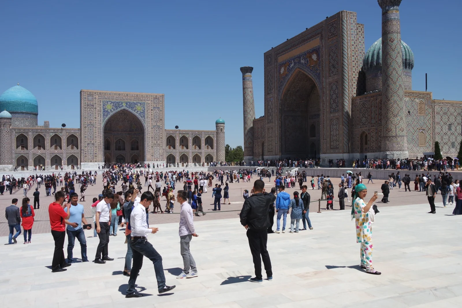 Oʻzbekistonliklar eng koʻp qaysi sohalarda mehnat qilmoqda?