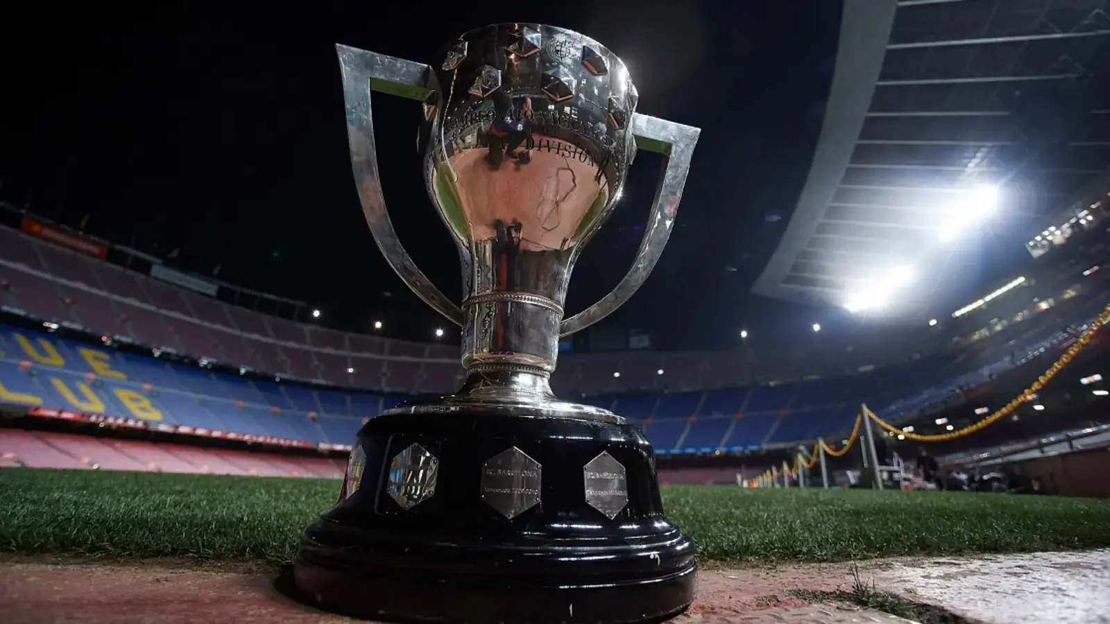 Real Madrid'in şampiyonluk hayalleri soluyor, Barcelona'nın şansı %92...