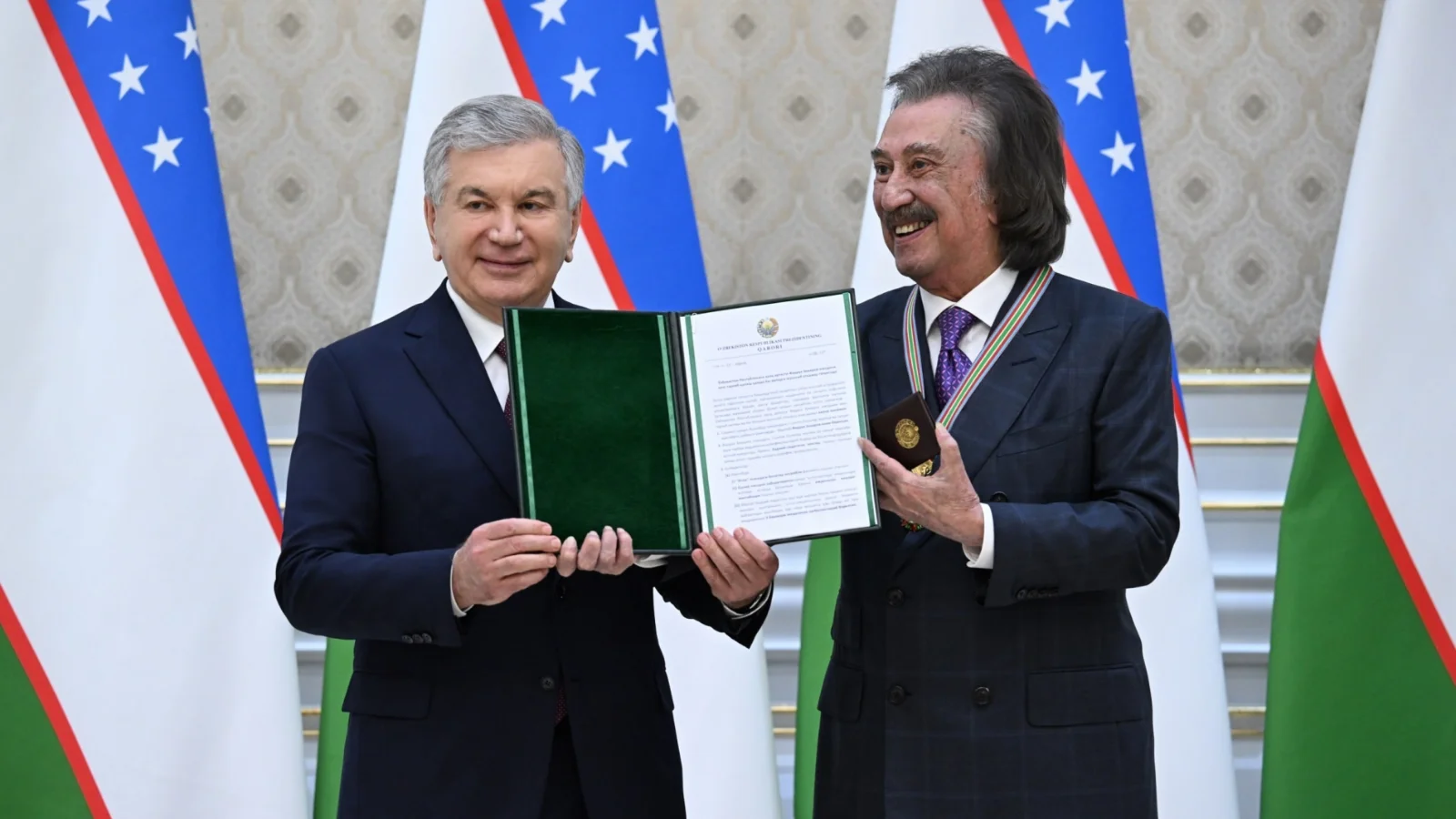 Фарруху Закирову вручен орден «За выдающиеся услуги» и высокое признание