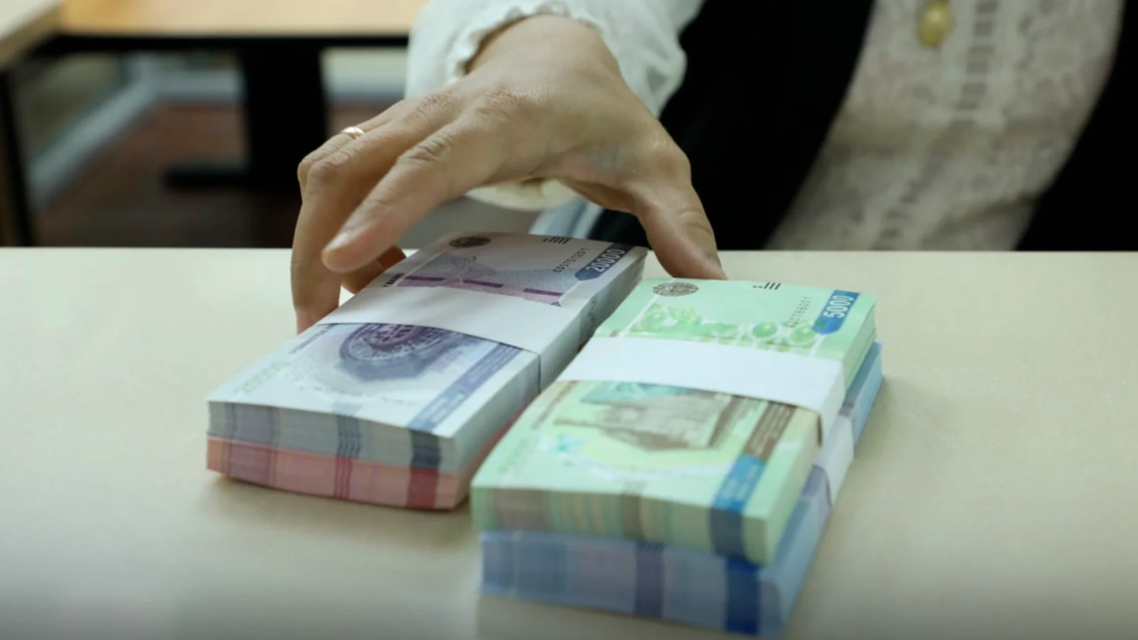 Ўзбекистонда энг юқори ва энг паст маошли соҳалар...