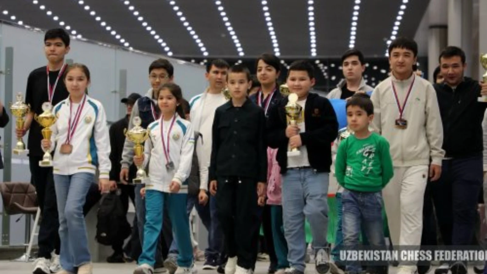 Ёш шахматчиларимиз жаҳон чемпионатидан совринлар билан қайтди