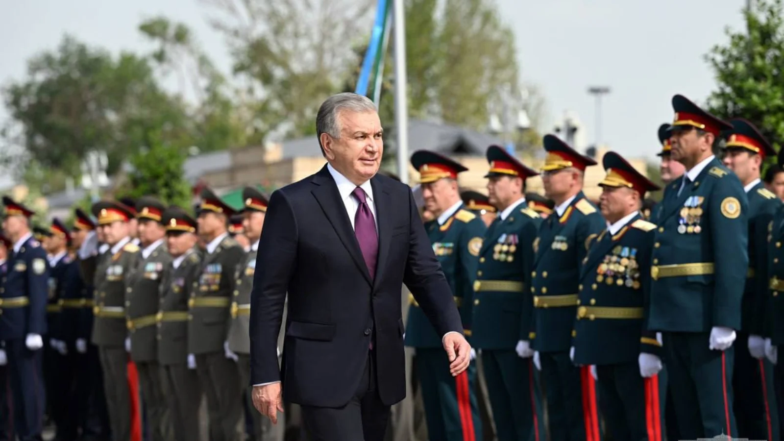 Shavkat Mirziyoyev 9 mayga tayyorgarlik va harbiy tizimni kuchaytirmoqda