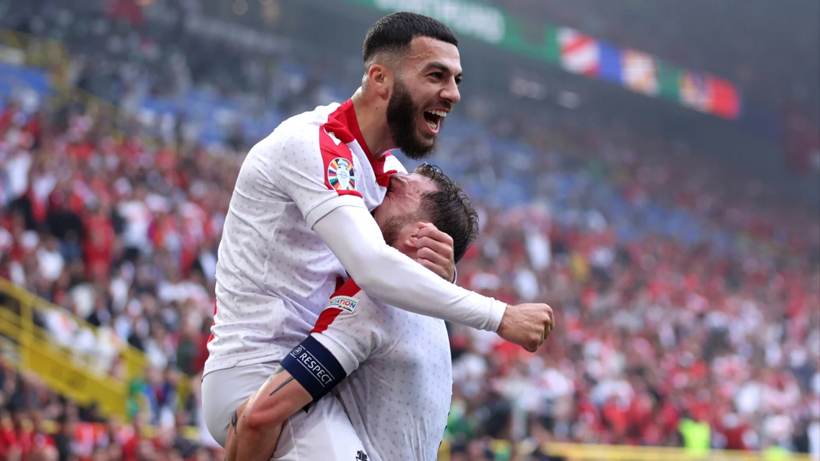 Жорж Микаутадзе Райан Шеркини Ламин Ямалдан кучли деб ҳисоблайди