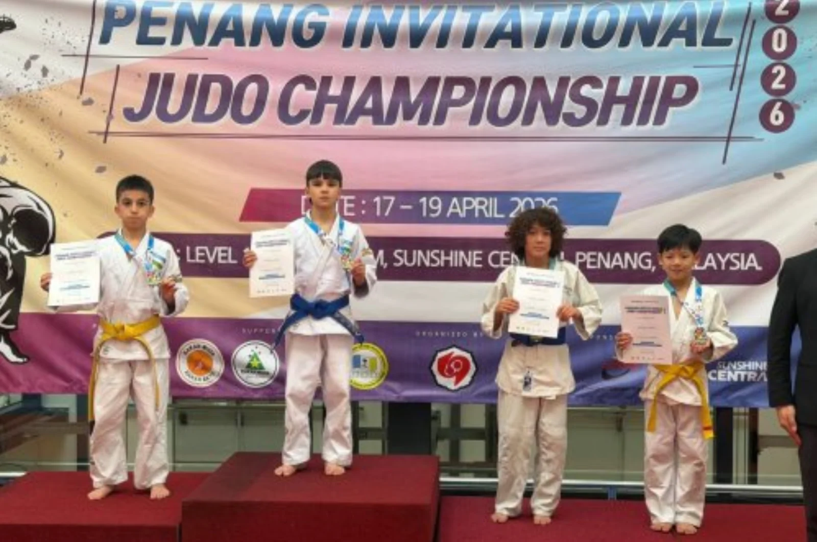 Пенангда ёш дзюдочилар порлади, бир нечта олтин қўлга киритилди