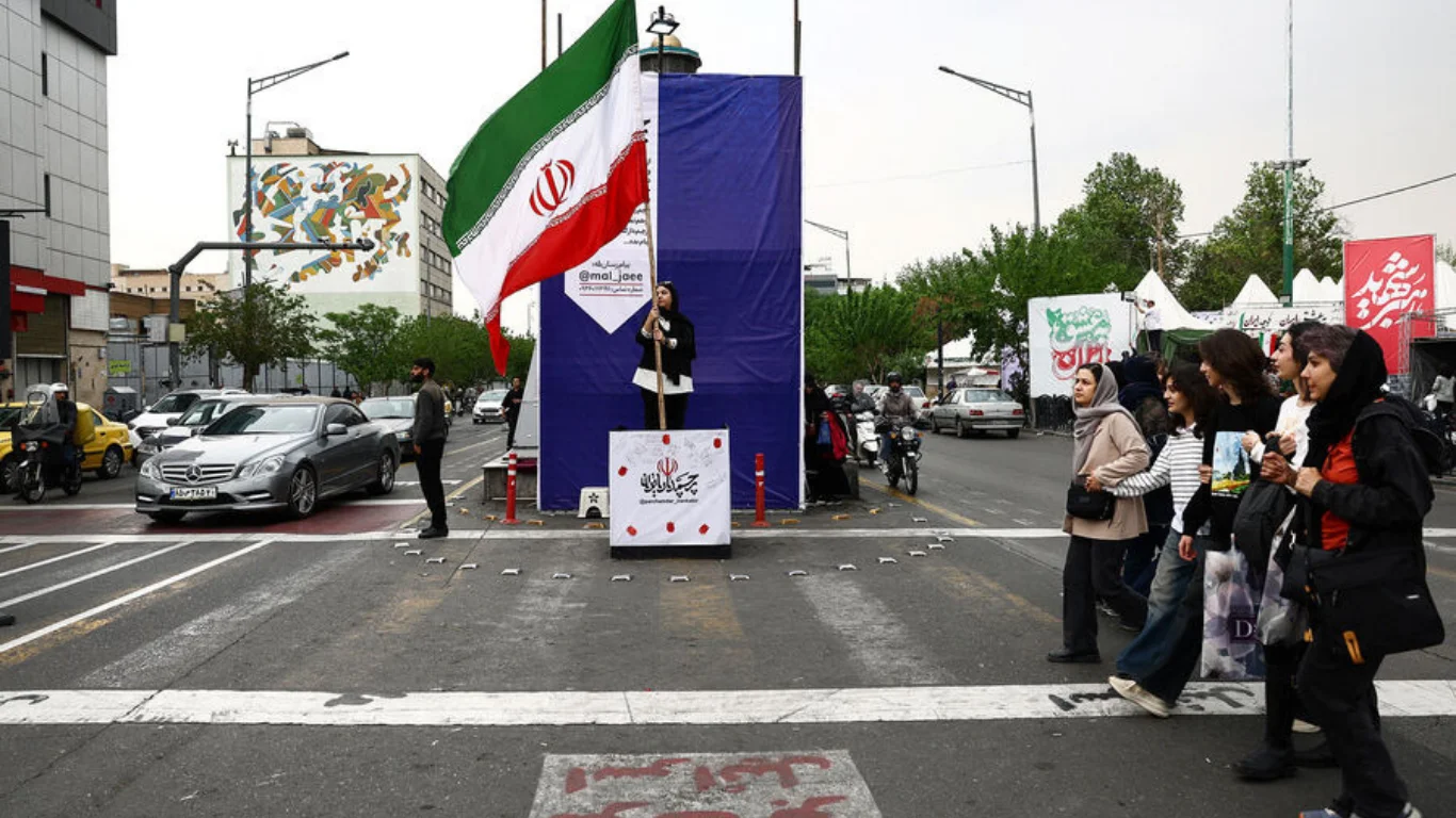 Эрон АҚШ билан сулҳни узайтиришни рад этиб кескин огоҳлантирди