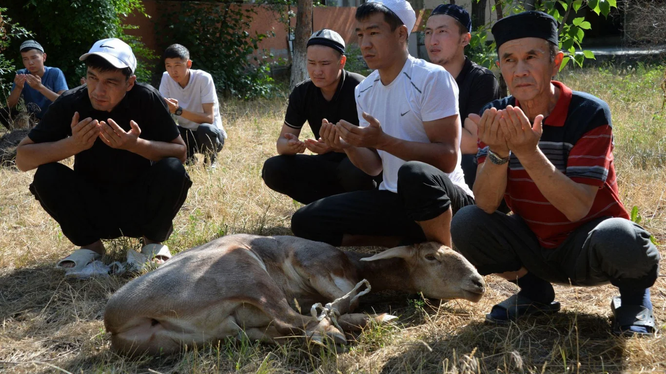 Qirg‘izistonda 2026 yil Qurbon hayiti sanasi e’lon qilindi!