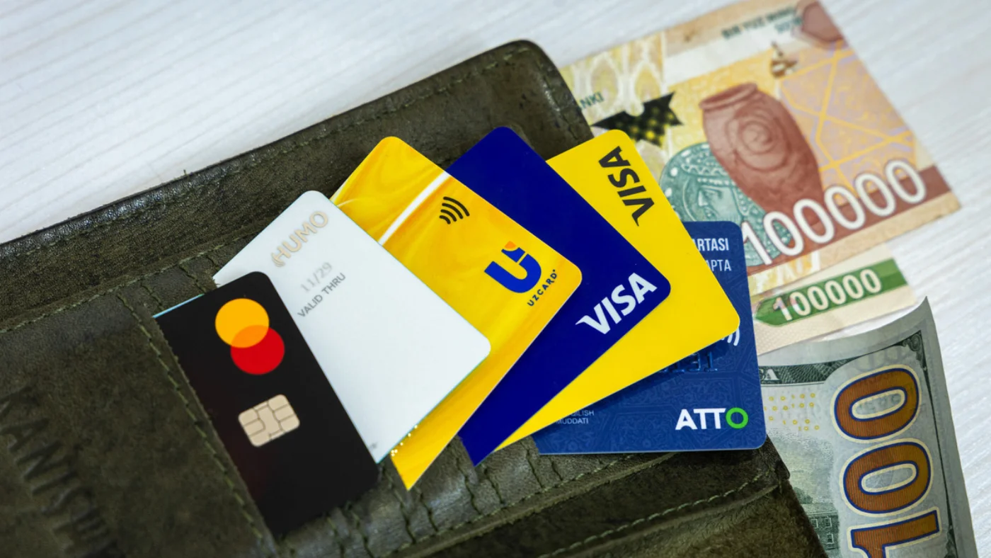 Endilikda kredit uchun kartadagi pullar oxirigacha yechib olinmaydi