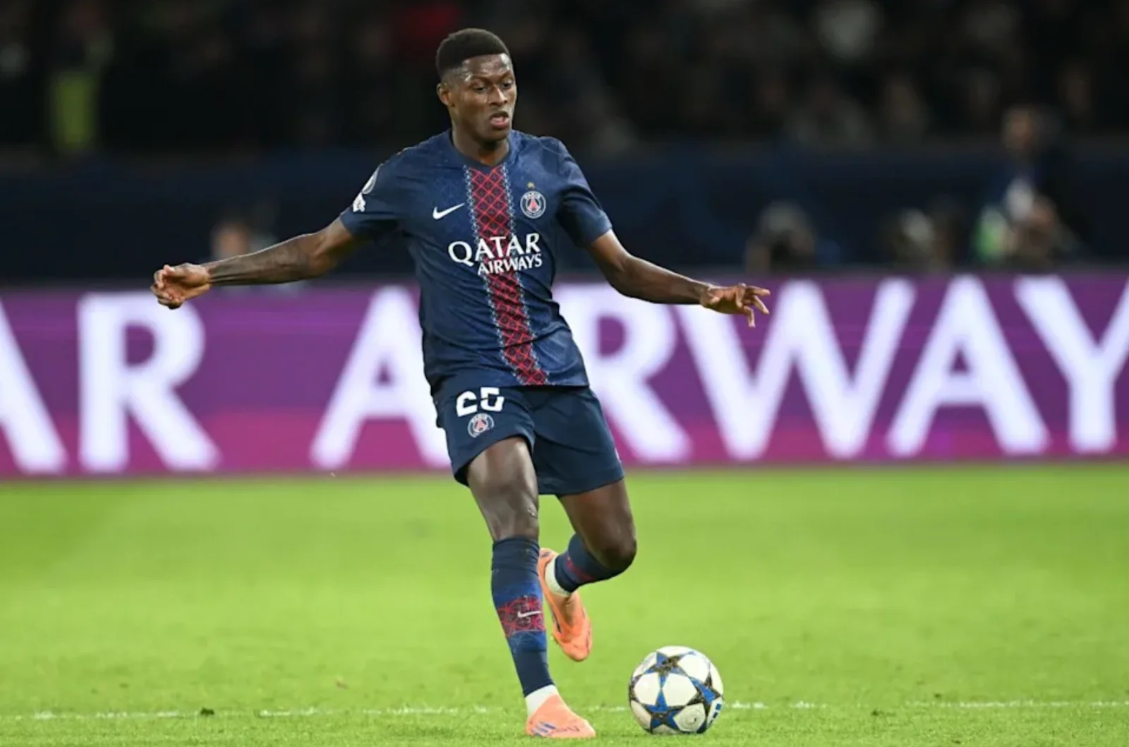 «Барселона» интересуется звездой ПСЖ: Флик требует его подписать...