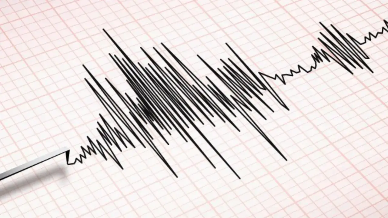Tacikistan'da 5,5 şiddetinde deprem: Özbekistan'da da hissedildi