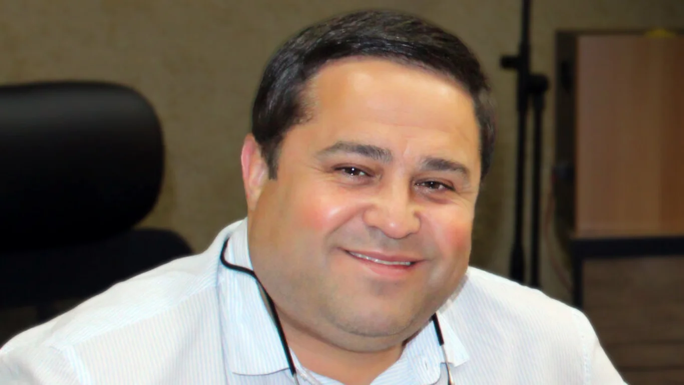 Rashid Kholikov aşk hikâyesini açıkladı (video)