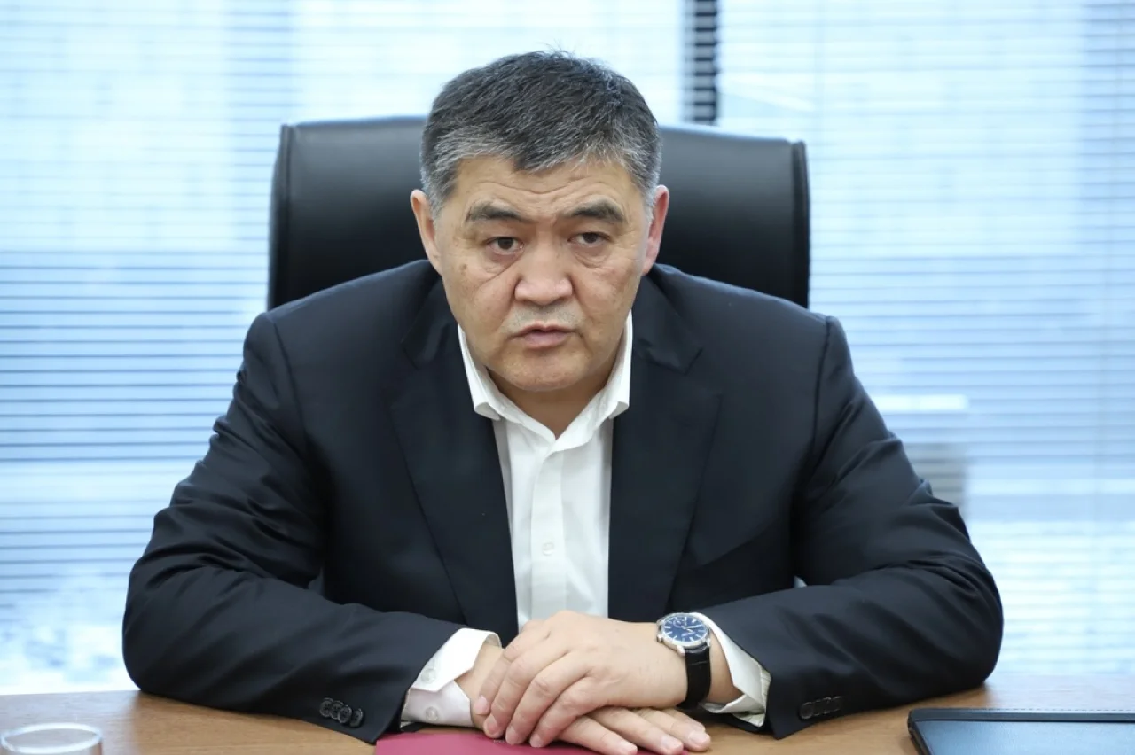 Doʻstlikdan ayblovgacha: Tashiyev hokimiyatni egallashda gumon qilinmoqda...