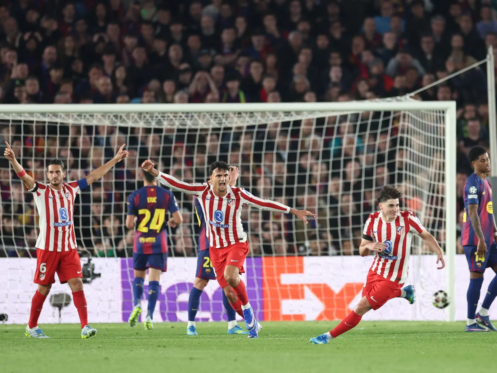 "Atletico" 18 yıl sonra Camp Nou'da kazandı