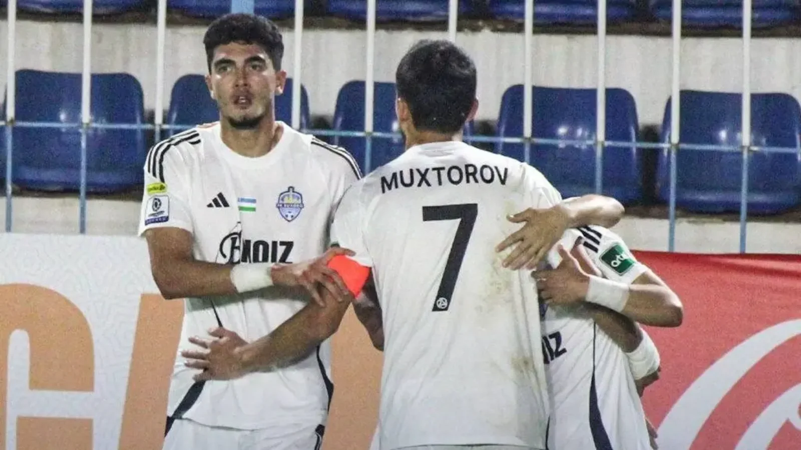 «Buxoro» son dakikalarda gol attı: «Mashʼal» 10. maçında da mağlup oldu