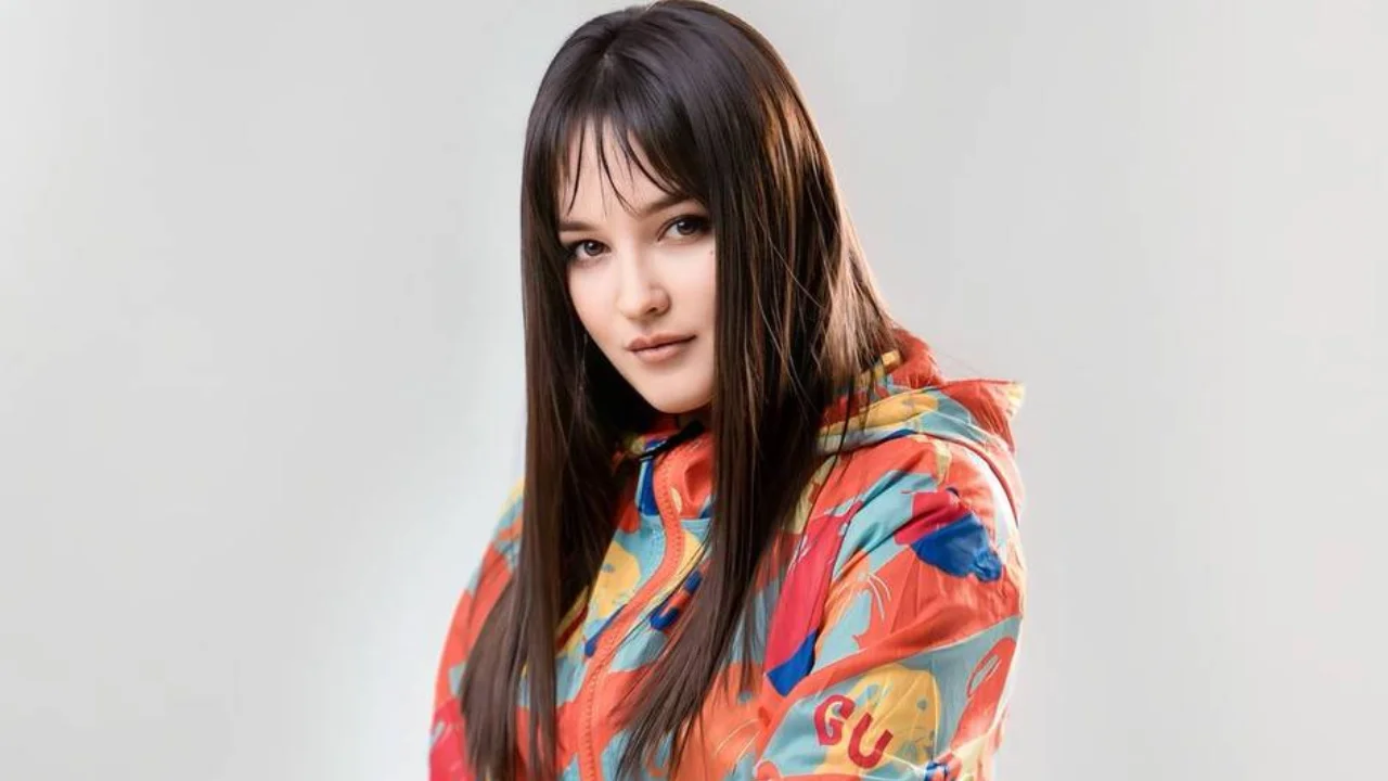 Slaps and scandals behind the scenes: Gulinur at 32