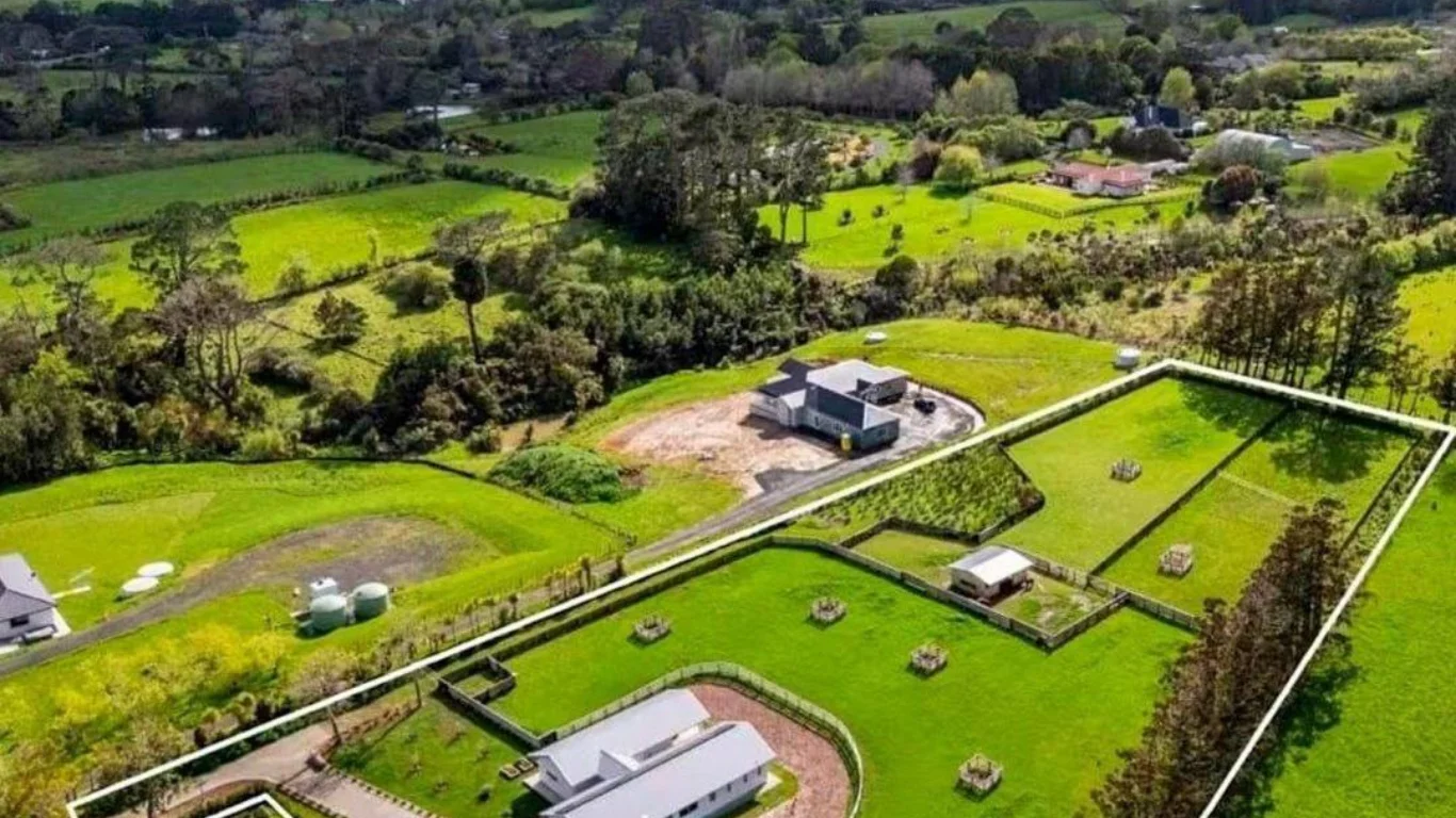 Россиялик бойлар уруш хавфидан қочиб Янги Зеландияга юзланмоқда