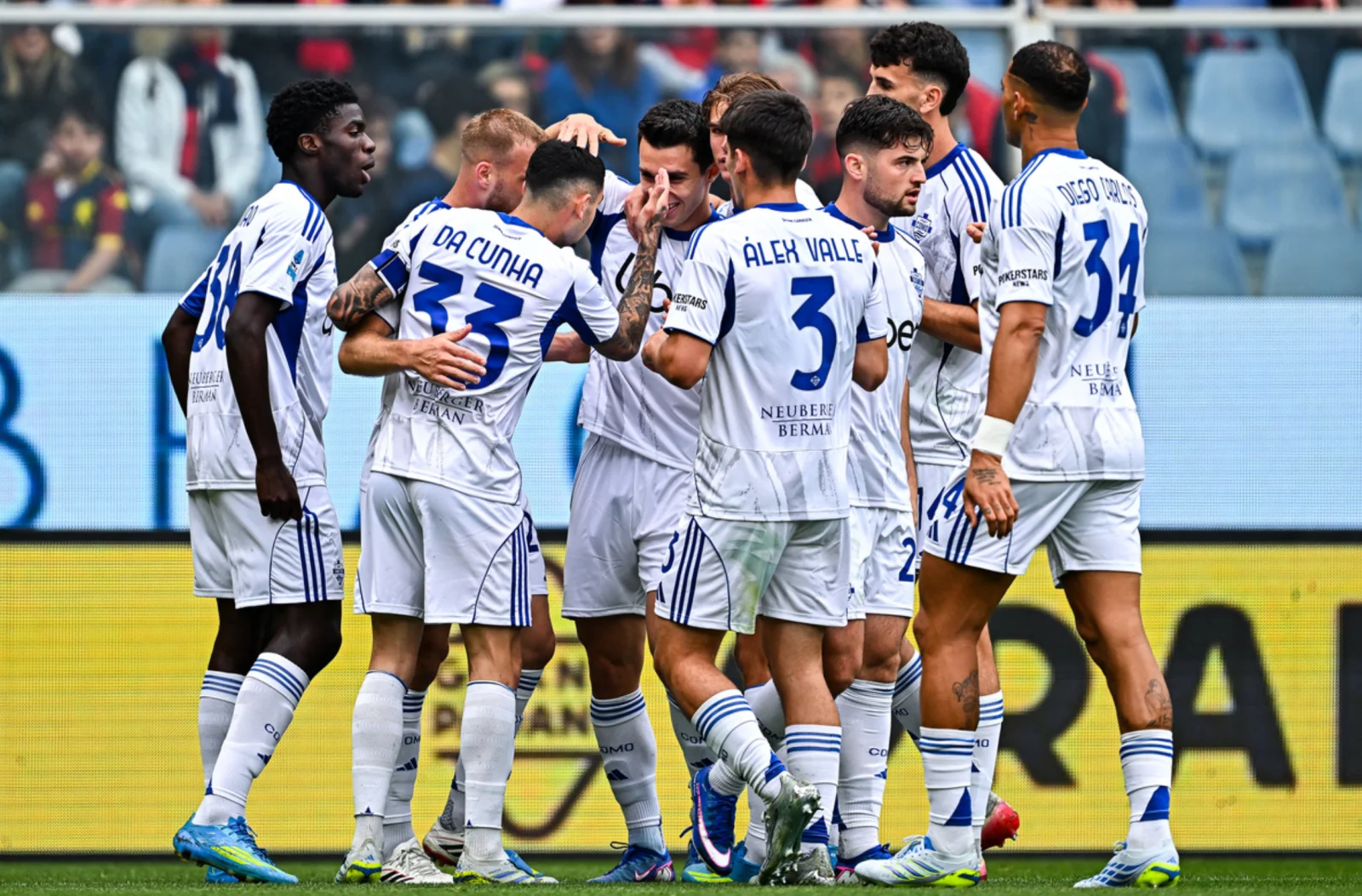 Победа «Комо»: обыграв «Дженоа», команда поднялась в топ-5