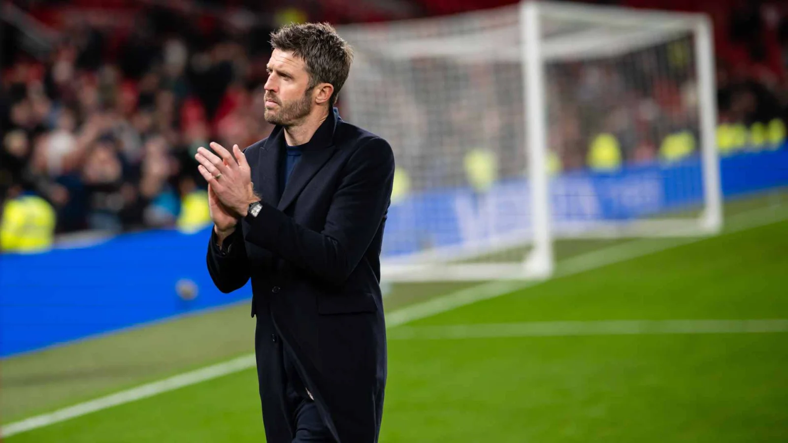 Carrick strongly criticized the refereeing decisions in the match against Leeds