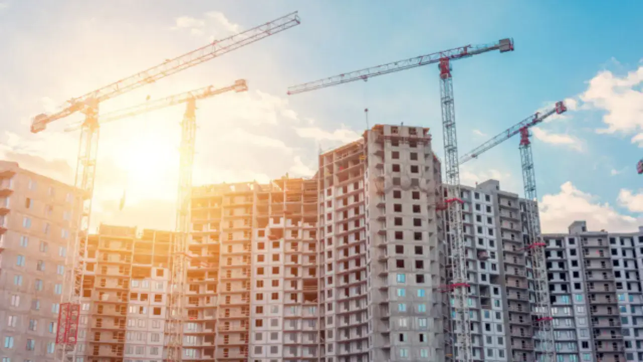 Какой вид строительных работ имеет наибольшую долю в Узбекистане?