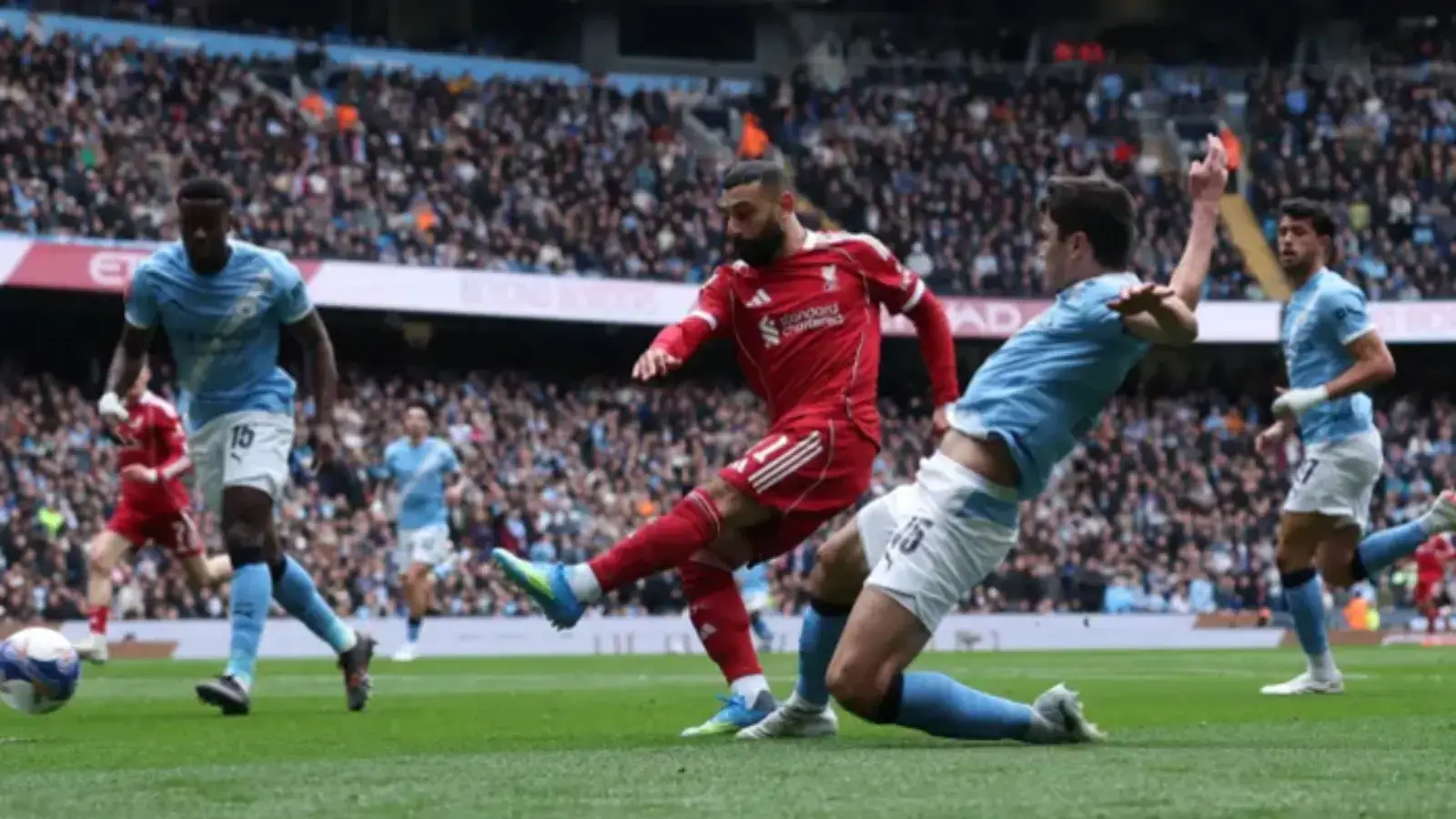 Khusanov'un Liverpool karşısındaki muhteşem performansı: Gary Neville'den övgüler...