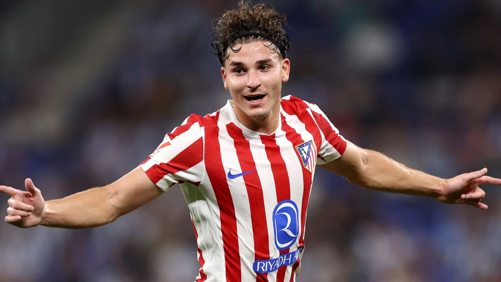 El Barcelona inicia negociaciones con el Atlético por el traspaso de Álvarez