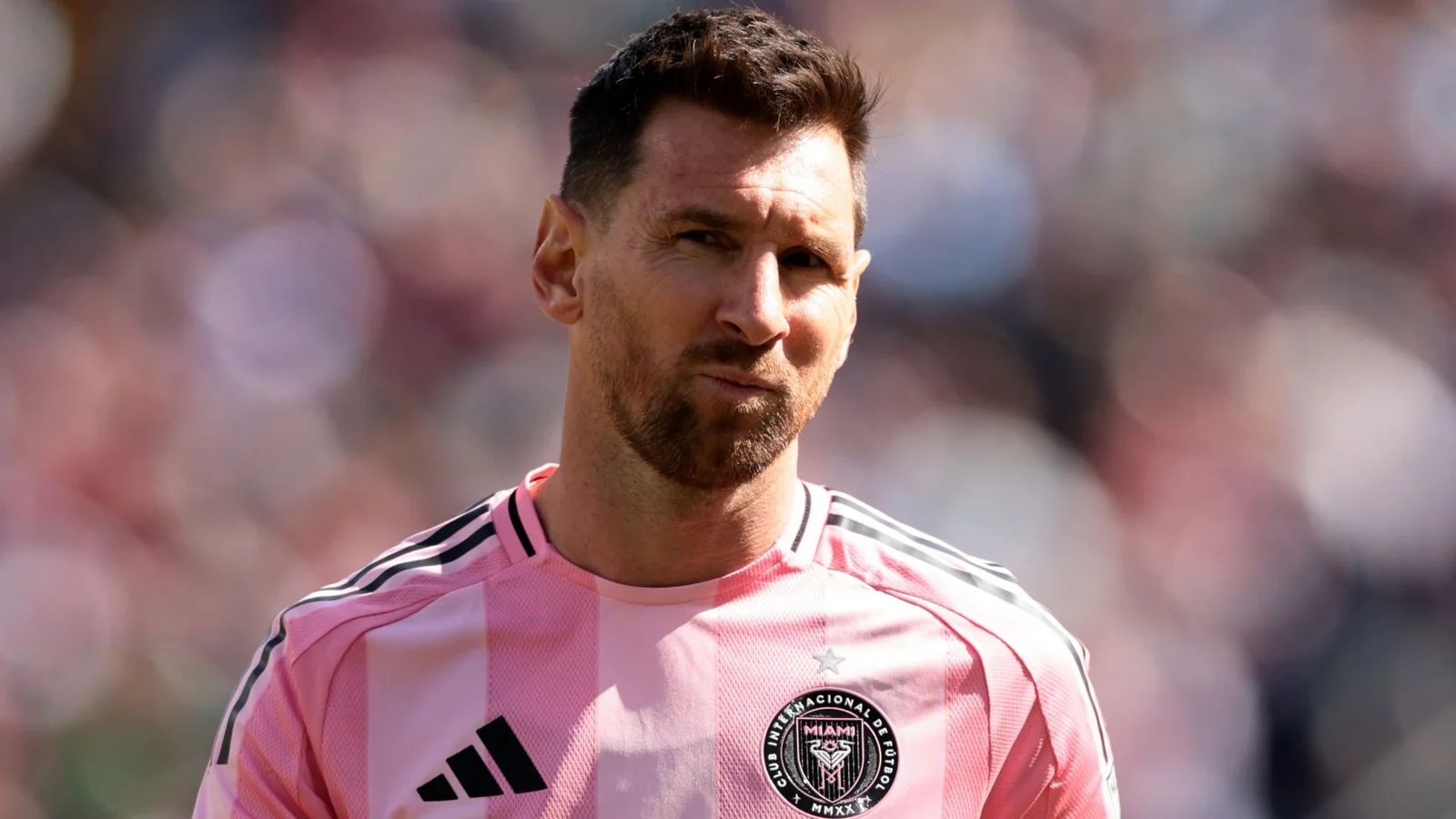 Messi'nin dublesi Inter Miami'yi kurtardı