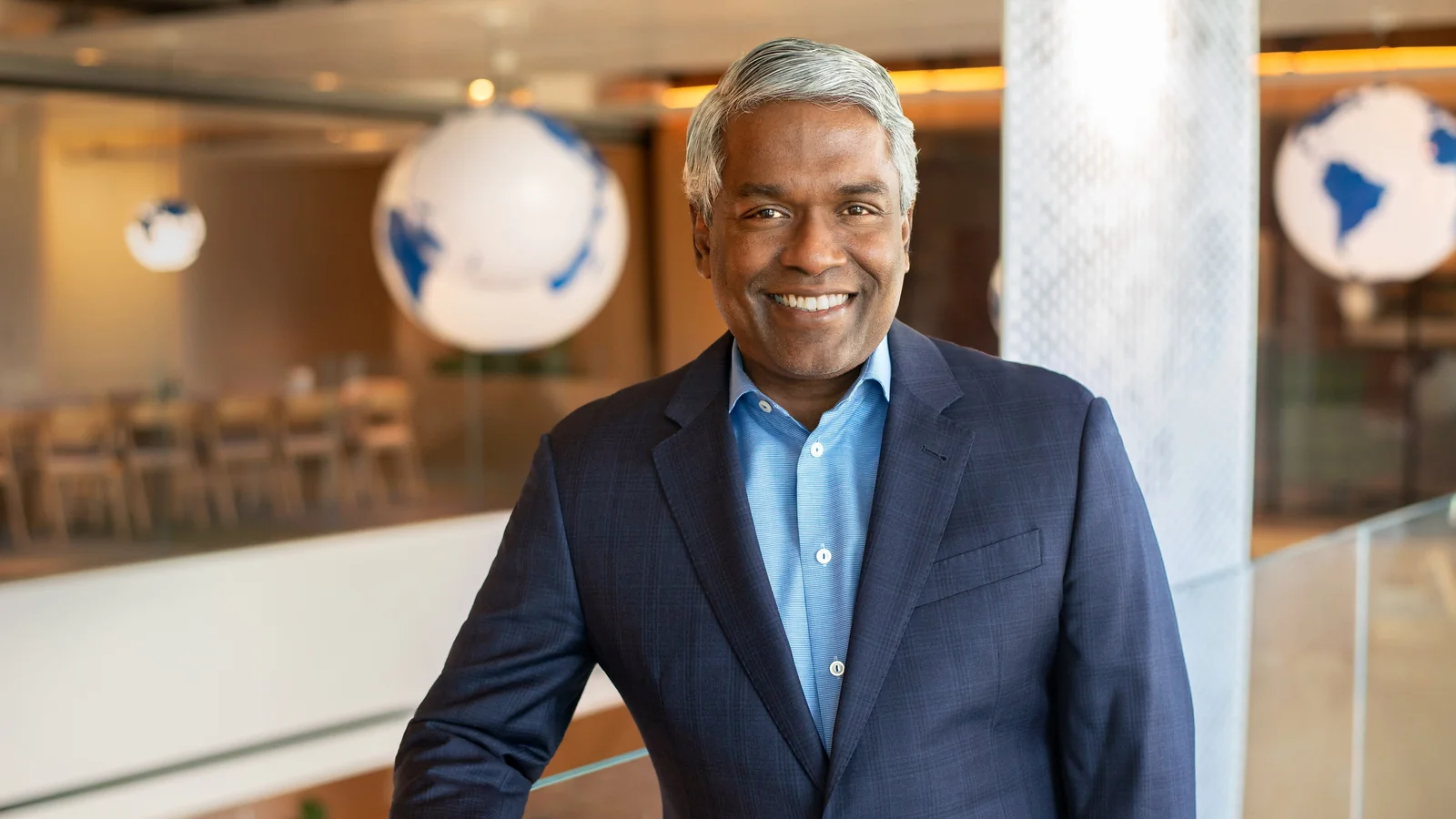 Google Cloud жаңа AI чиптері көмегімен Microsoft және Amazon-ды қуып жетеді