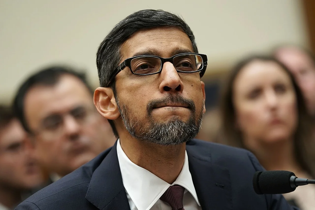Google firma un contrato de inteligencia artificial con el Departamento de Defensa de EE. UU.