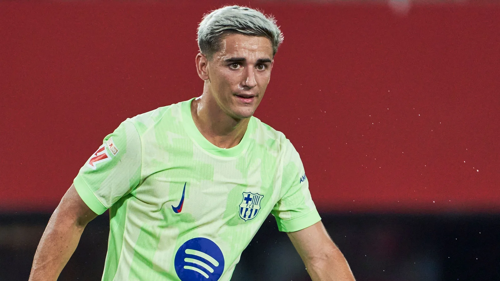 Гави 205 кунлик танаффусдан сўнг "Барселона" таркибига қайтди