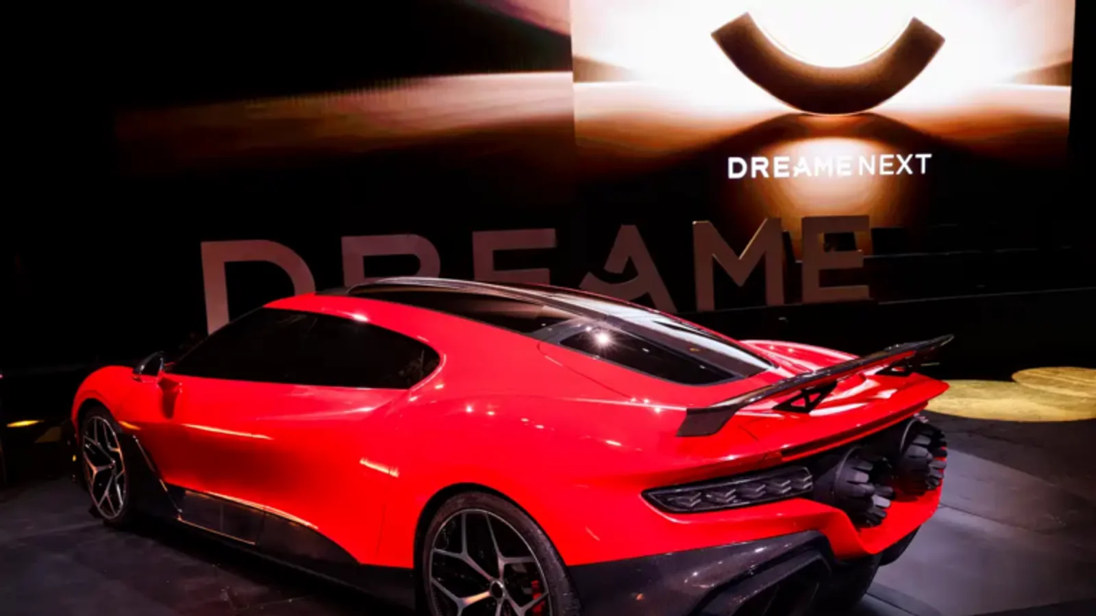 Dreame presents a rocket-powered car accelerating in 0.9 seconds