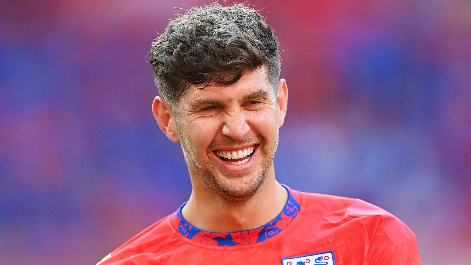 Stounz Fodenning Angliya terma jamoasidagi o'yinini yuqori baholadi