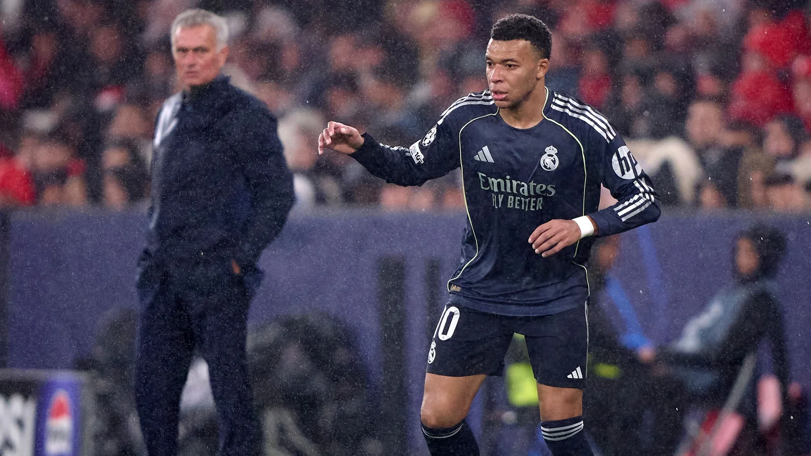 Mbappe Mourinhoning «Real Madrid»ga qaytishiga shama qildi