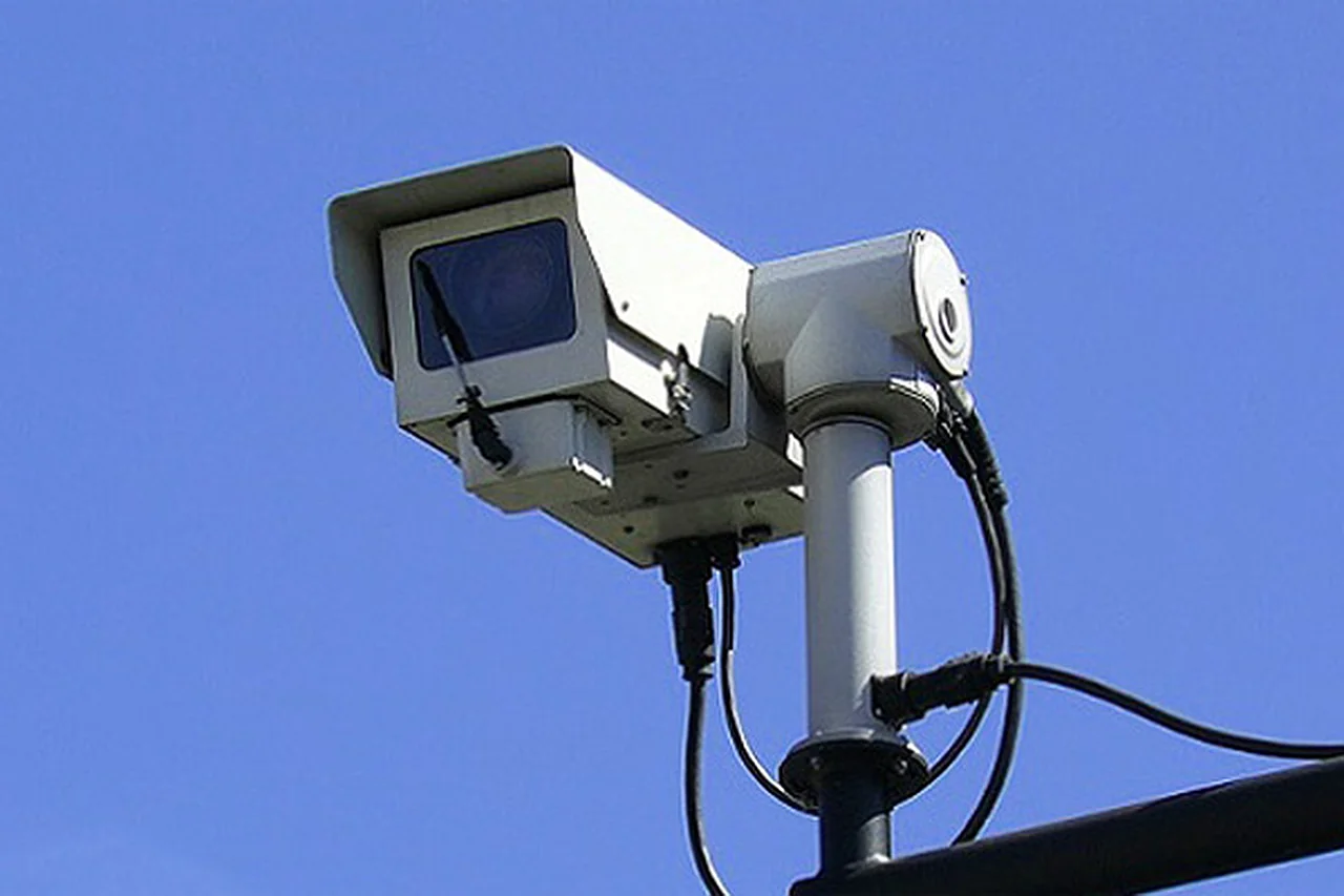 Камеры в Узбекистане выявили 192 водителя без прав