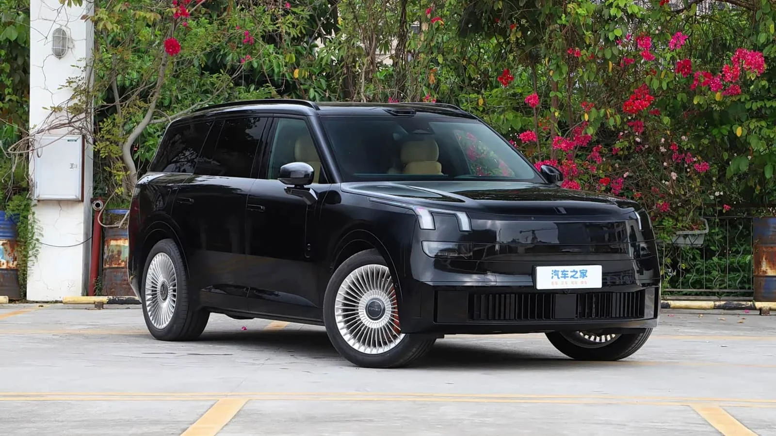 Хитойда 1363 км юрадиган Лйнк & Cо 900 сотувга чиқди