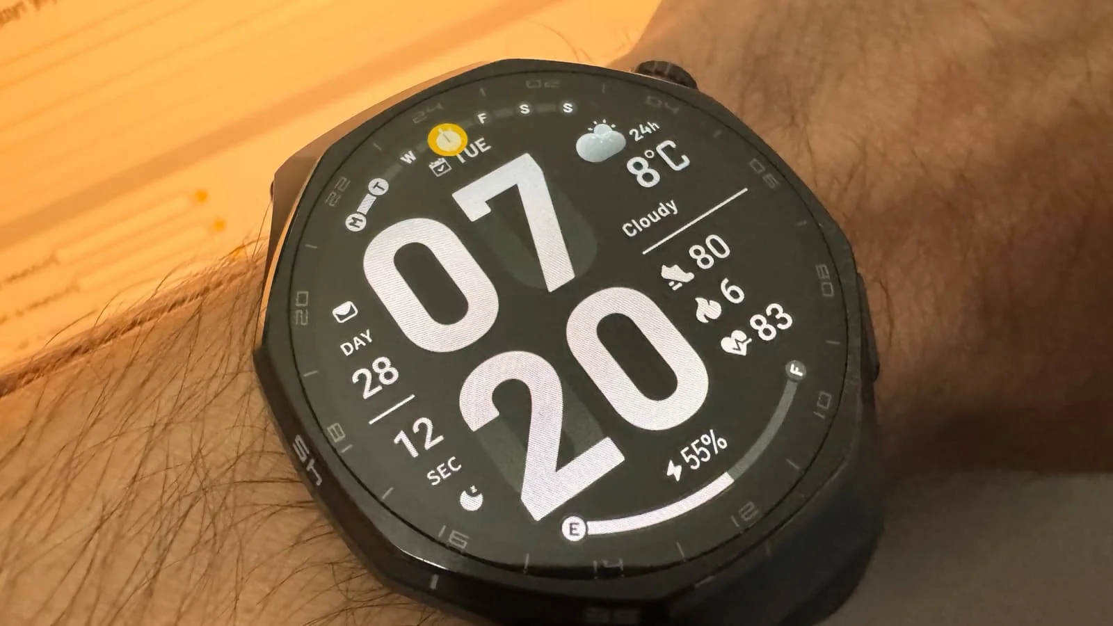 Honor май ойида Wатч 6 Plus ақлли соатларини сотувга чиқаради