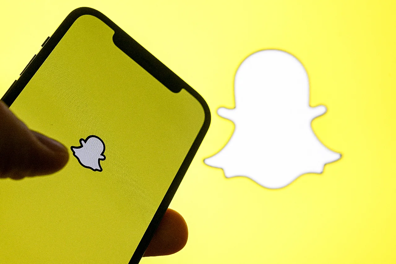 "Snapchat" uygulaması yapay zeka tabanlı yeni reklam sistemini başlattı