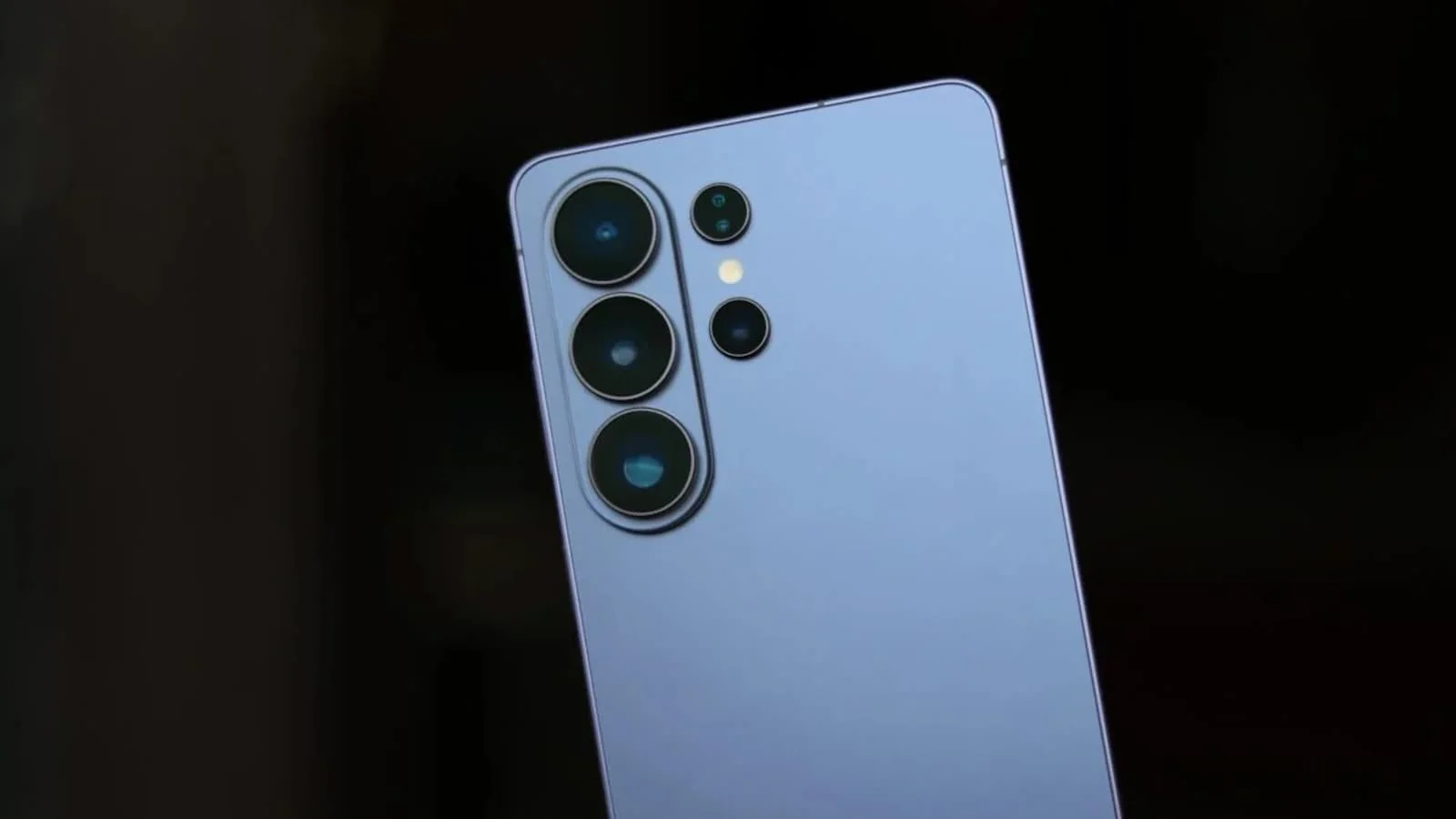 Samsung Galaxy S26 Ultra kamerasida yangi nosozlik aniqlandi