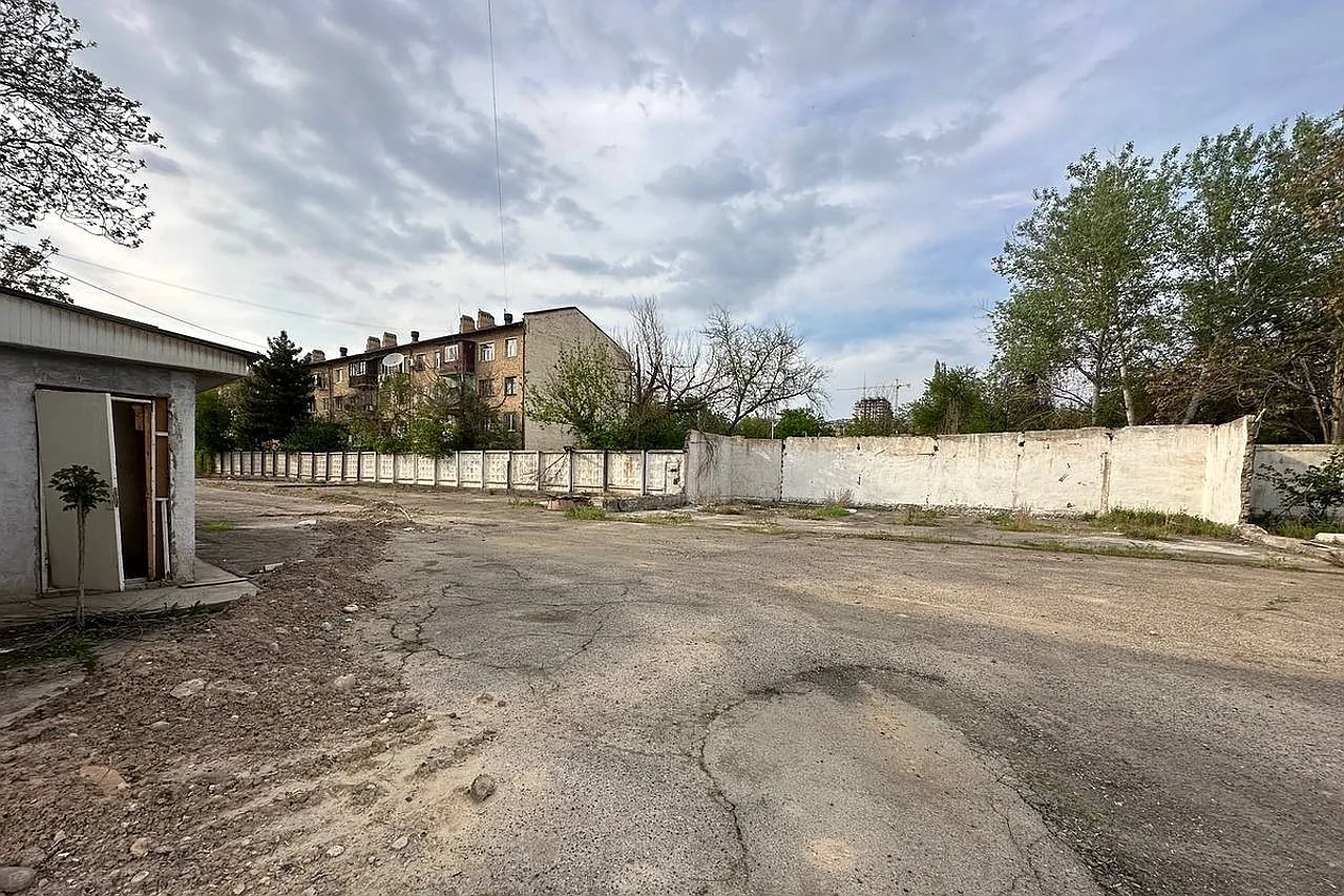 Тошкентда 2,59 гектар ер 241 млрд сўмга сотувга чиқди