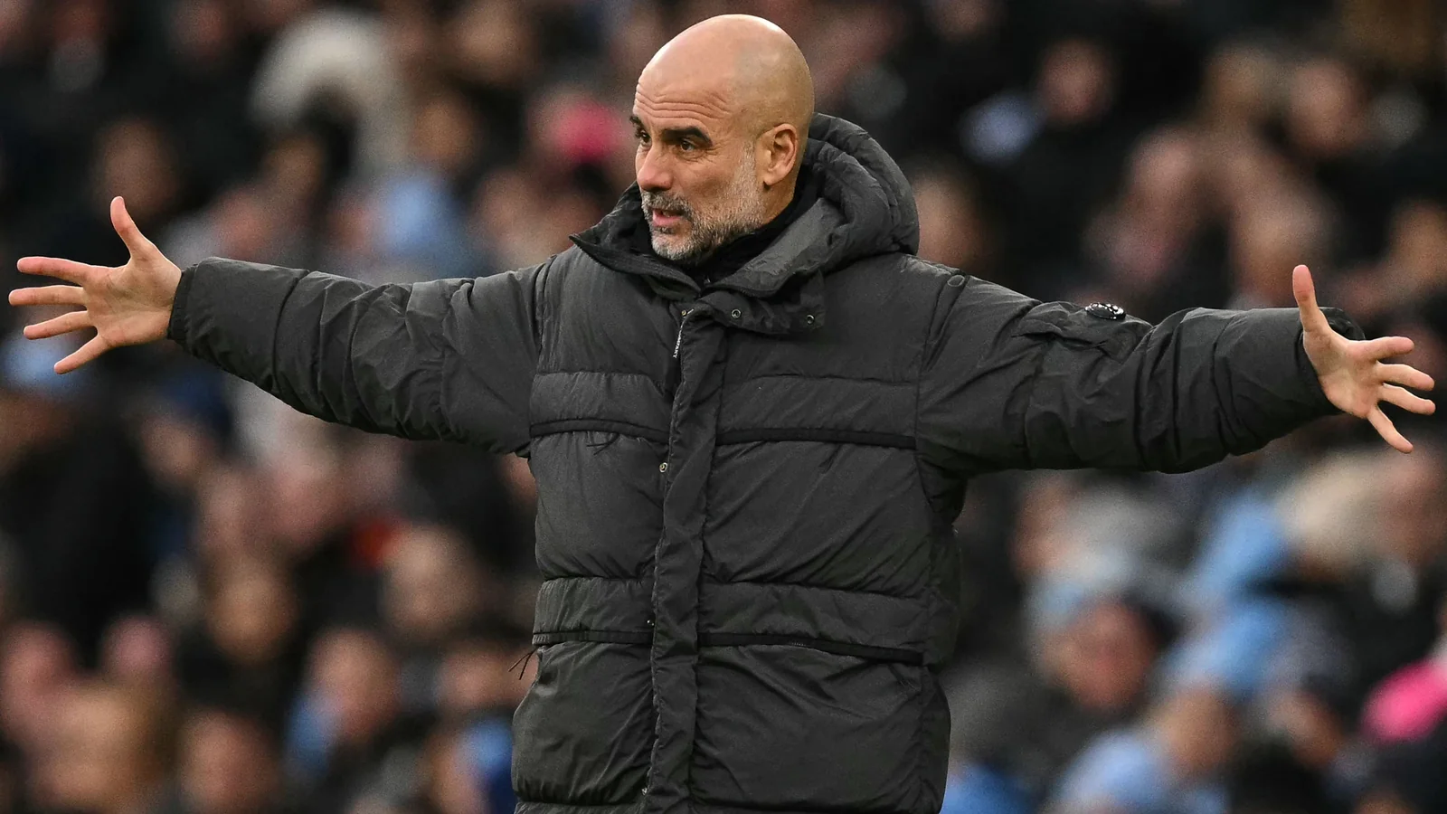 Gvardiola irqchilikka qarshi kurashda shifokorlar maoshini oshirishni taklif qildi