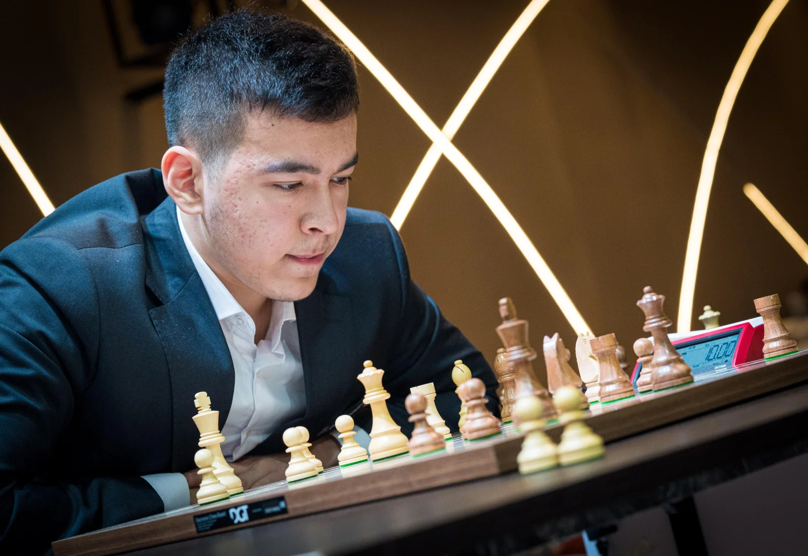 Nodirbek Abdusattorov: "Men bu turnirga Magnus borligi uchun keldim"