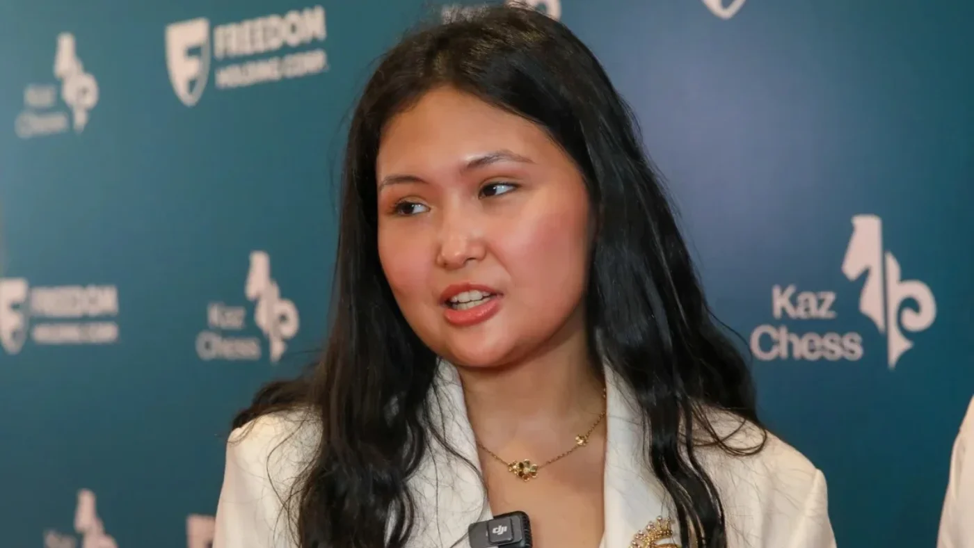 Bibisara Assaubayeva responde con dureza a las críticas