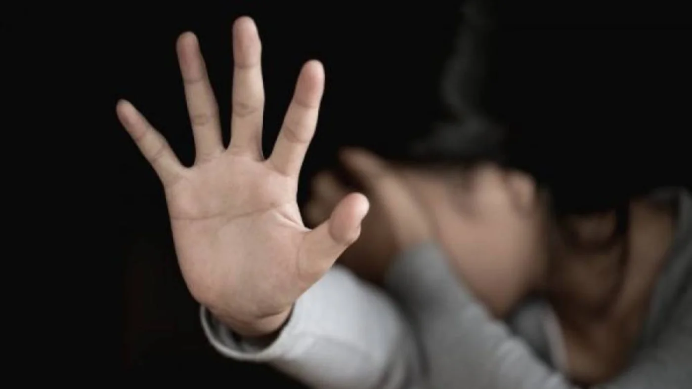 Un adolescent soupçonné d'avoir violé et tué sa demi-sœur a été arrêté