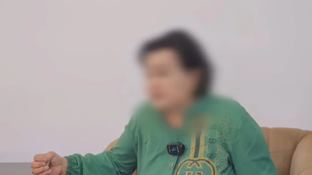 Frau aus Buchara um über eine Milliarde Sum betrogen