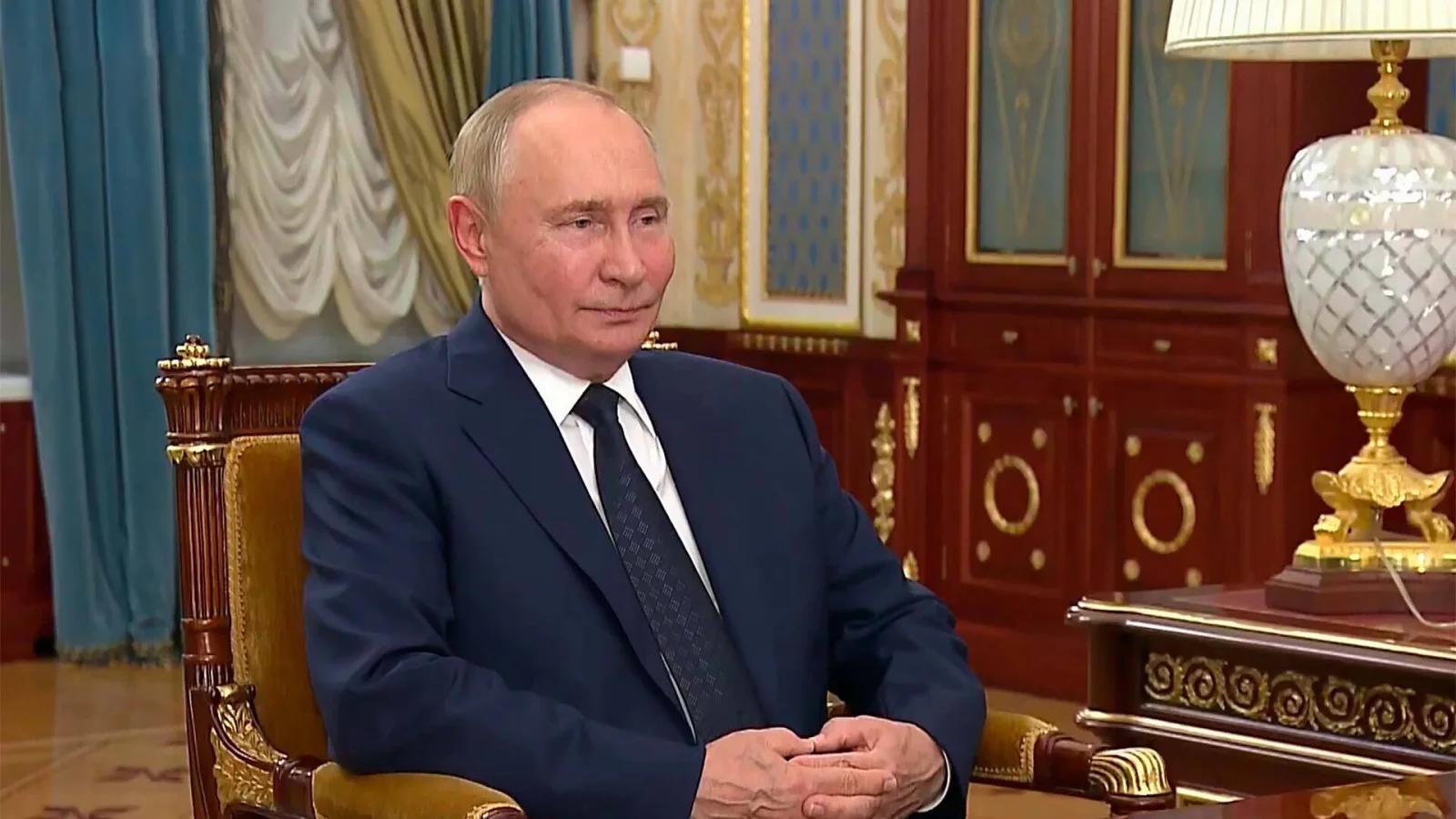 Kreml Putin atrofidagi xavfsizlikni kuchaytirdi: yangi cheklovlar...