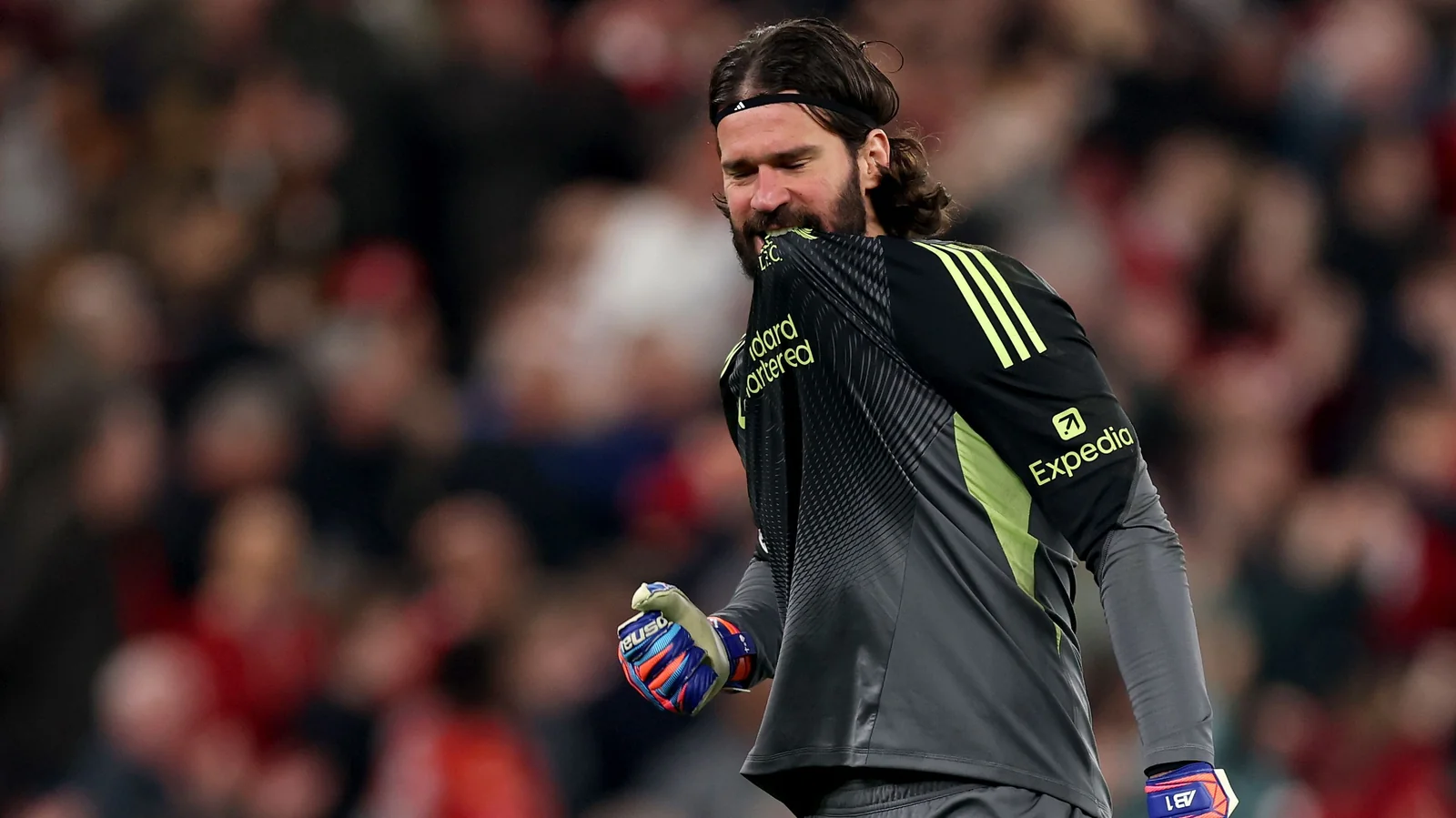 Alisson Chempionlar ligasisiz ham Yuventusga oʻtishga rozi boʻldi
