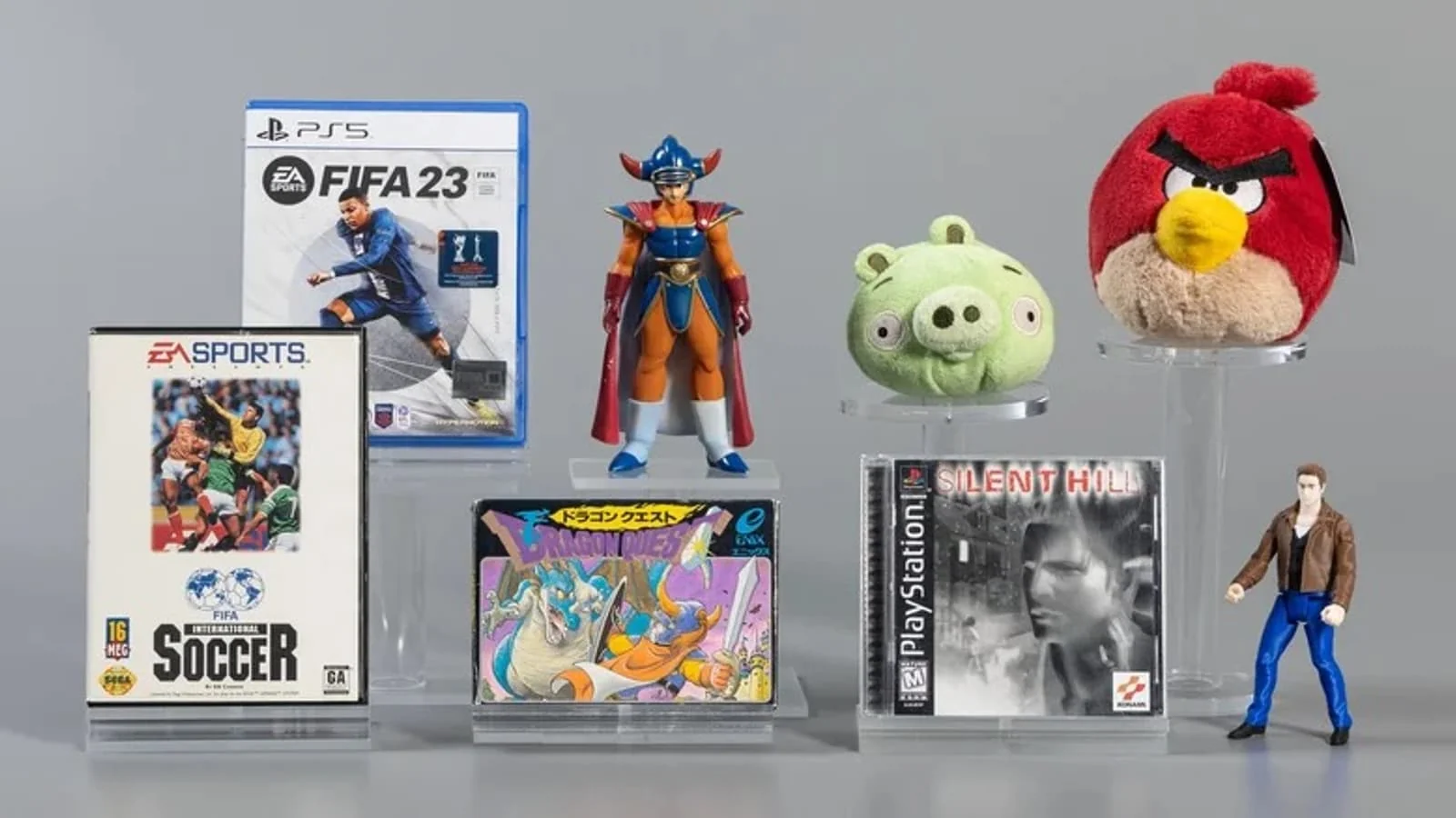 Angry Birds, Silent Hill va FIFA International Soccer videooʻyinlar shon-shuhrat zaliga kiritildi