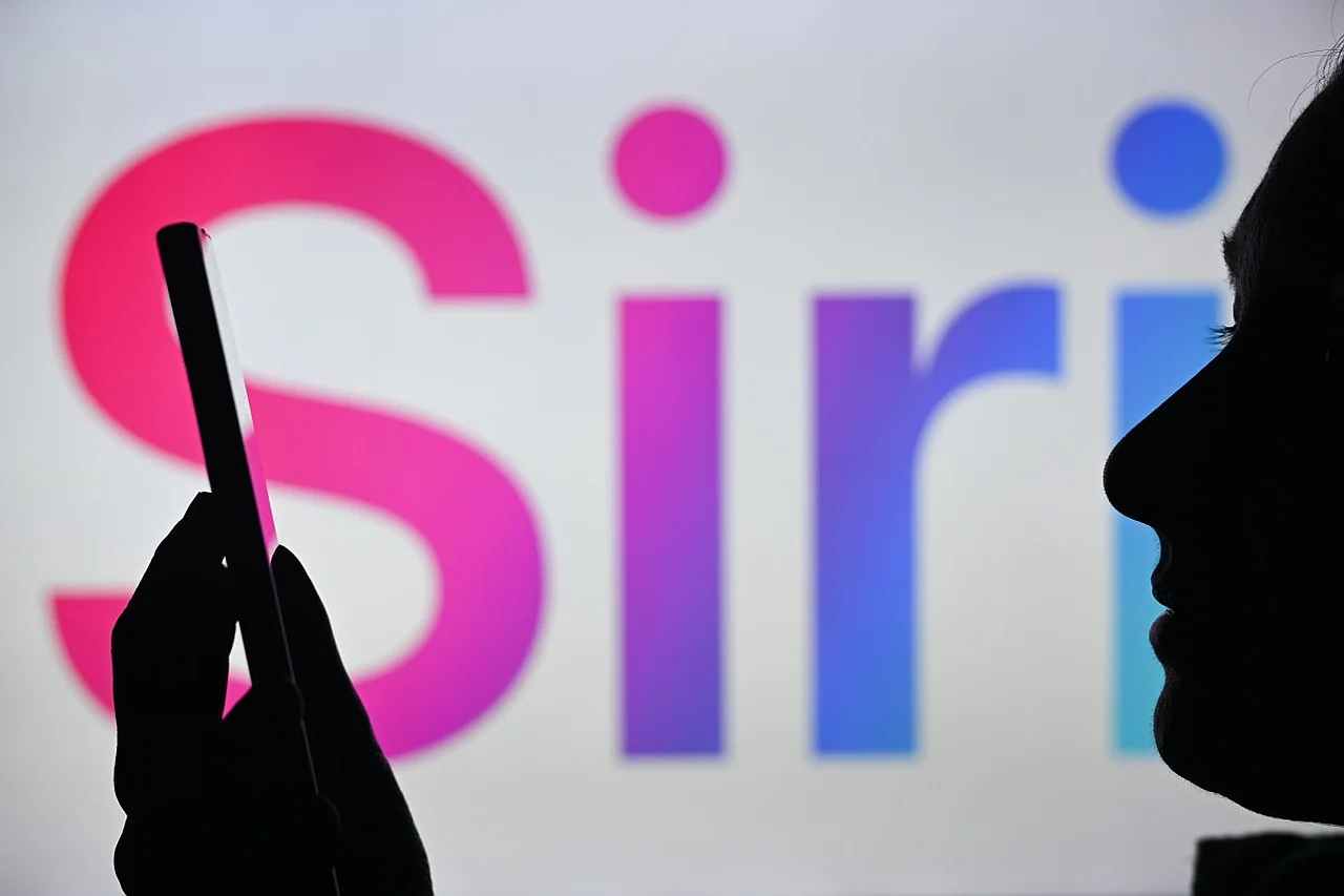 Apple Siri үшін құпиялылықты күшейтетін жаңа функцияларды дайындауда