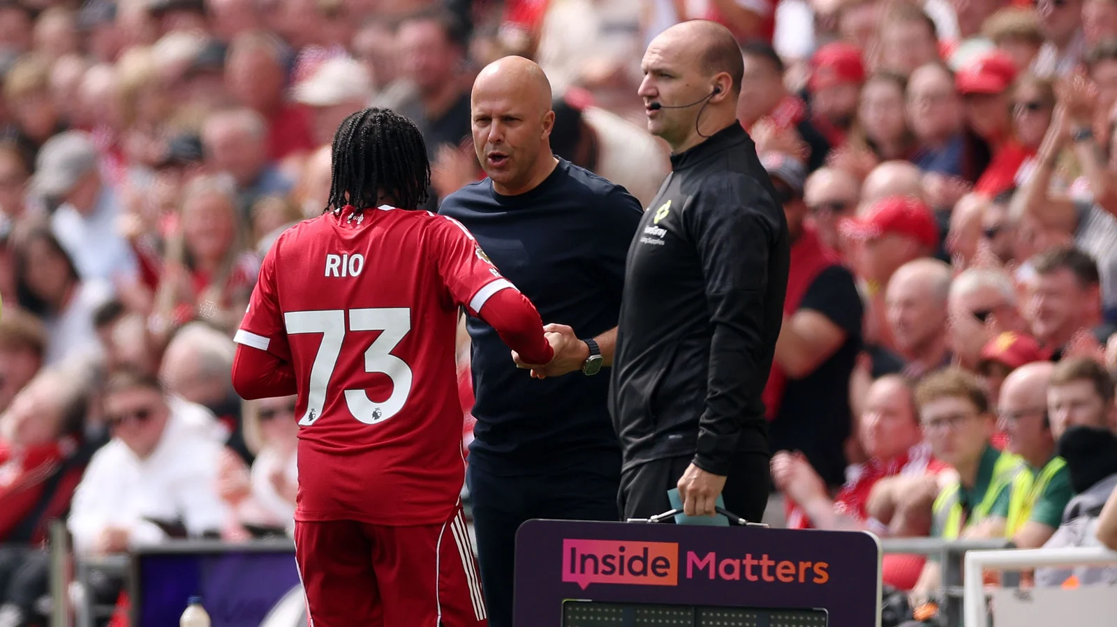 Arne Slot addresses fan backlash over Rio Ngumoha substitution