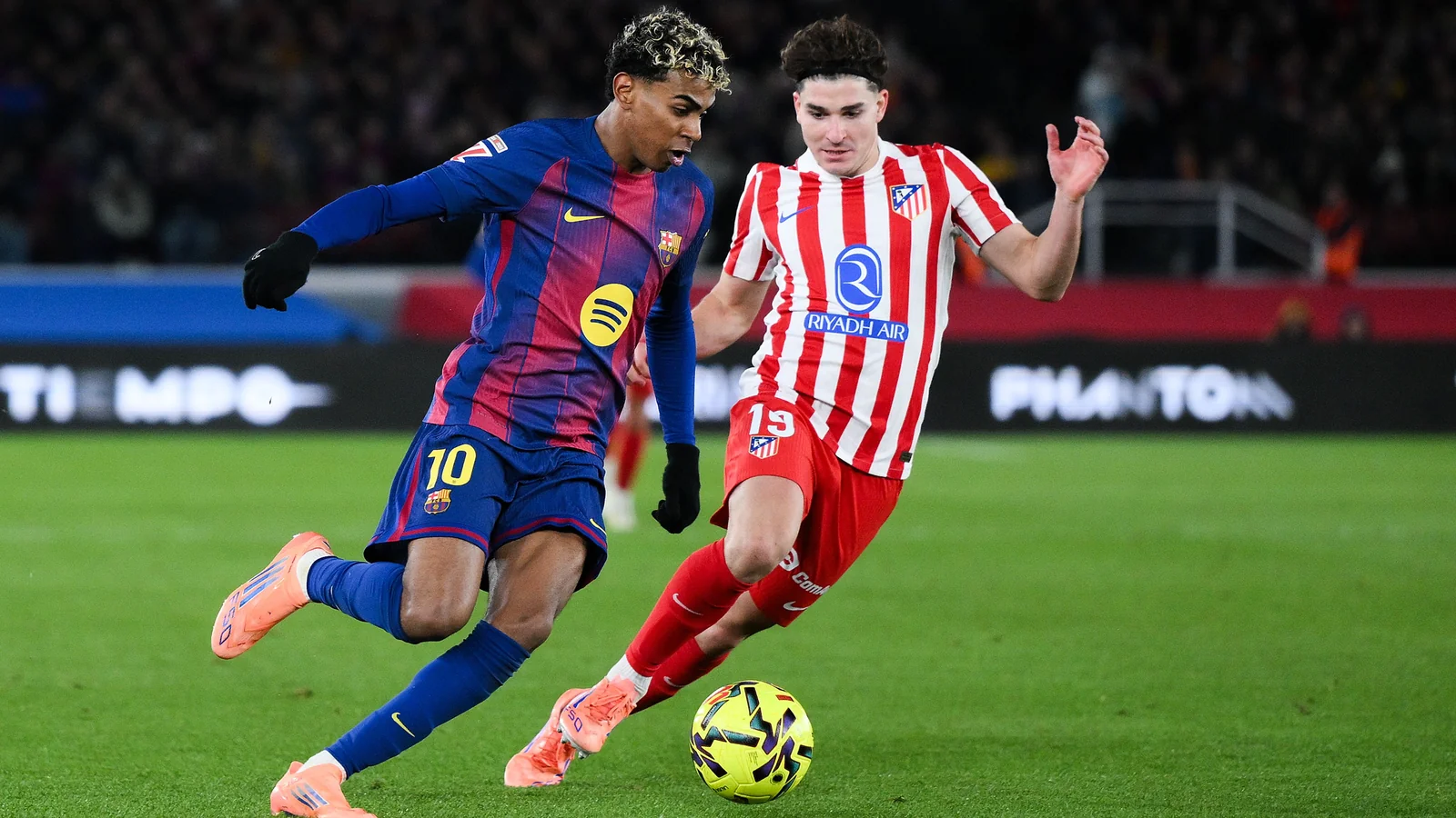 L'Atletico Madrid se moque de Barcelone au sujet de Julian Alvarez