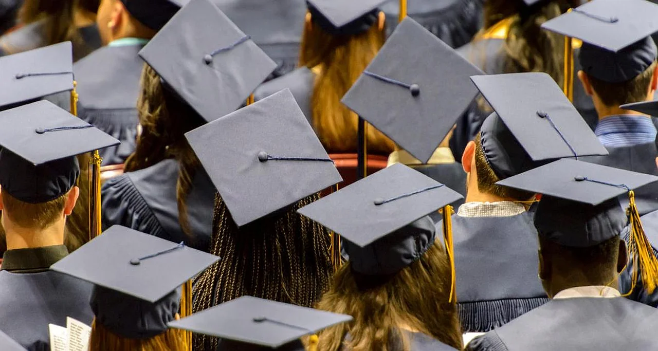 Why is it risky to talk about Artificial Intelligence at graduation ceremonies?